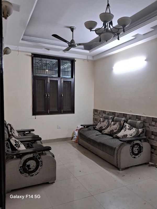 1 BHK + Extra Room Builder Floor For Rent in Vaishali Sector 5