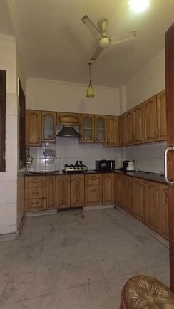 6 BHK Villa For Sale in Safdarjung Enclave
