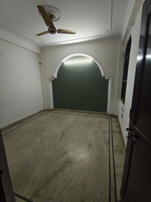Bathroom in 3 BHK Builder Floor at Vaishali Sector 2 – for Rent