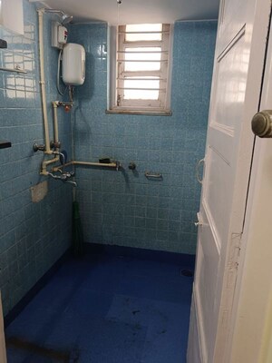Bathroom in 1 BHK Apartment at Matunga West – for Rent