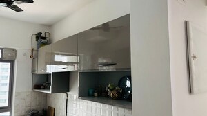 Furnished Amenities in 2 BHK Apartment at Kalpvriksh Shankeshwar Darshan, Bhayandar West – for Rent