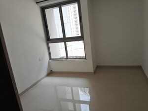 Room in 2 BHK Apartment at Kalpvriksh Shankeshwar Darshan, Bhayandar West – for Rent