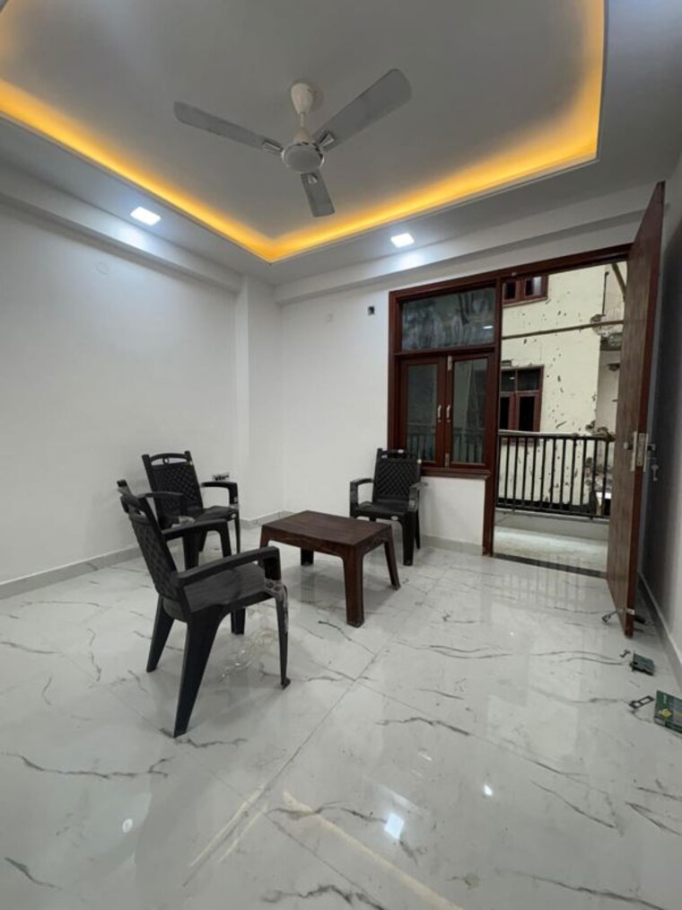 Gym, palm-residency-chhatarpur 2 Bedroom 80 Sq.Yd. Builder Floor In Chattarpur Delhi 10038683