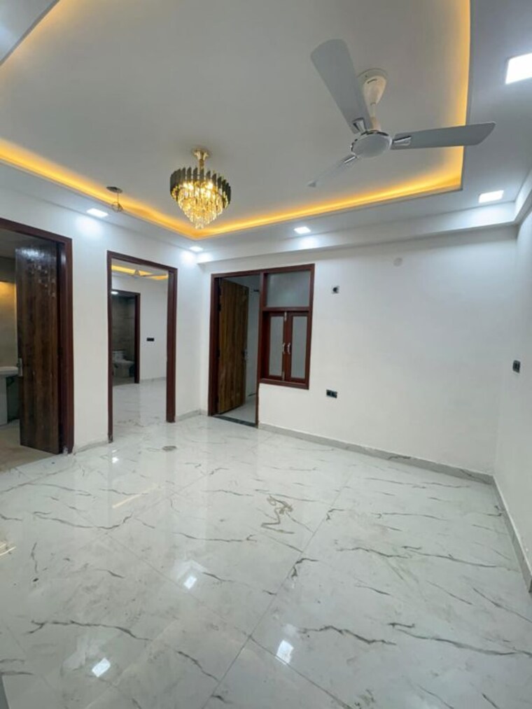 Room, palm-residency-chhatarpur 2 Bedroom 80 Sq.Yd. Builder Floor In Chattarpur Delhi 10038683