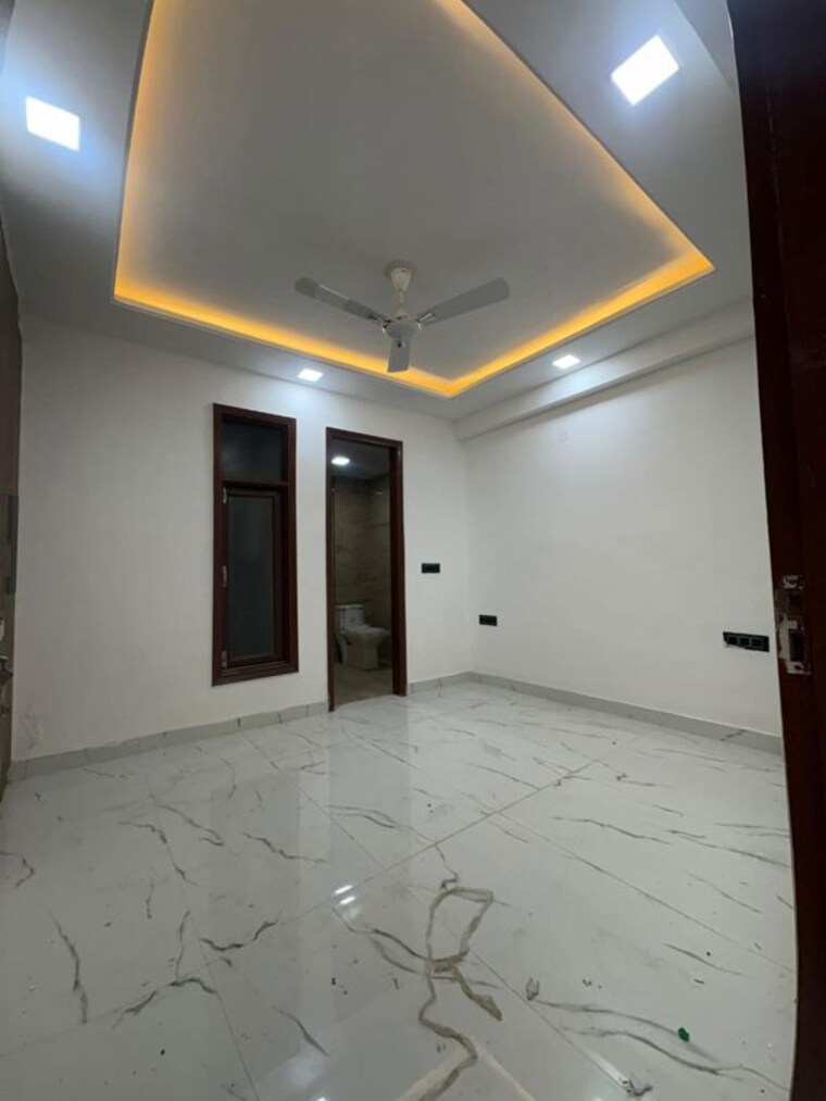 Room, palm-residency-chhatarpur 2 Bedroom 80 Sq.Yd. Builder Floor In Chattarpur Delhi 10038683