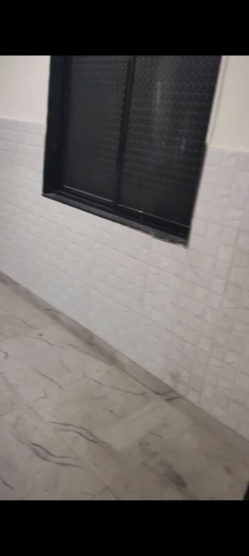 Room in 1 BHK Apartment at Kurla West – for Rent