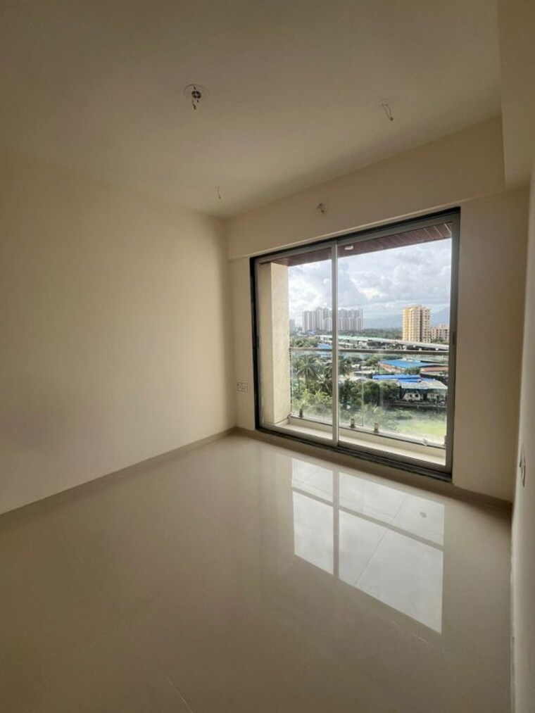 Room, metropolis-bayside 1 Bedroom 370 Sq.Ft. Apartment In Kasarvadavali Thane 10038757