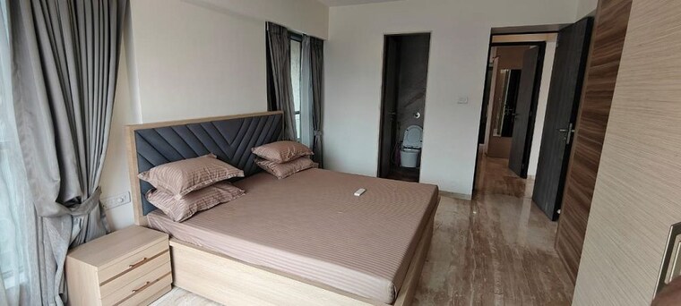 Bedroom, juhu 3 Bedroom 1100 Sq.Ft. Apartment In Juhu Mumbai 10038754