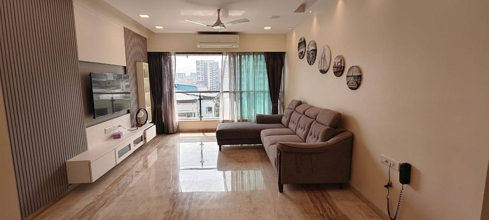 3 BHK + Pooja Room Apartment For Rent in Juhu