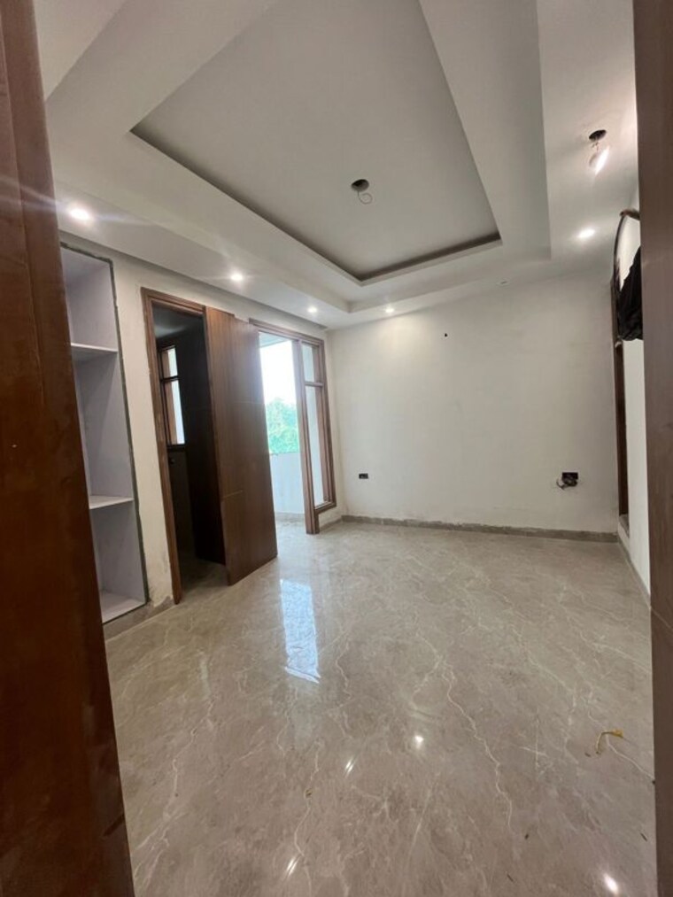 Room, palm-residency-chhatarpur 3 Bedroom 150 Sq.Yd. Builder Floor In Chattarpur Delhi 10038875