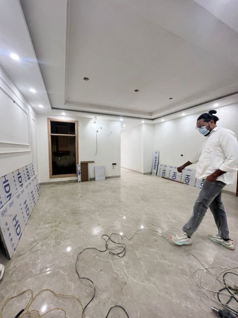 Room, palm-residency-chhatarpur 3 Bedroom 150 Sq.Yd. Builder Floor In Chattarpur Delhi 10038875