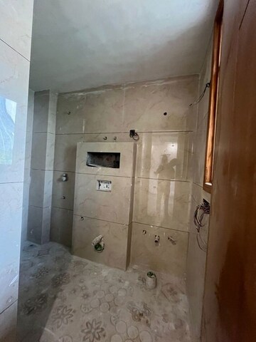Bathroom in 3 BHK Builder Floor at Palm Residency Chhatarpur, Chattarpur – for Sale