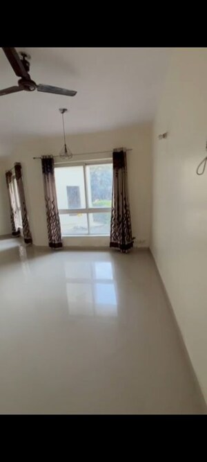Building Lobby in 4 BHK Apartment at Mapsko Royale Ville, Sector 82 – for Rent