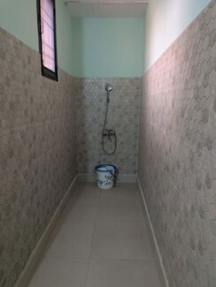 1 BHK + Extra Room Builder Floor For Rent in Vaishali Sector 2