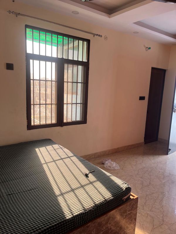 1 Rk+ Extra Room Builder Floor For Rent in Vaishali Sector 4