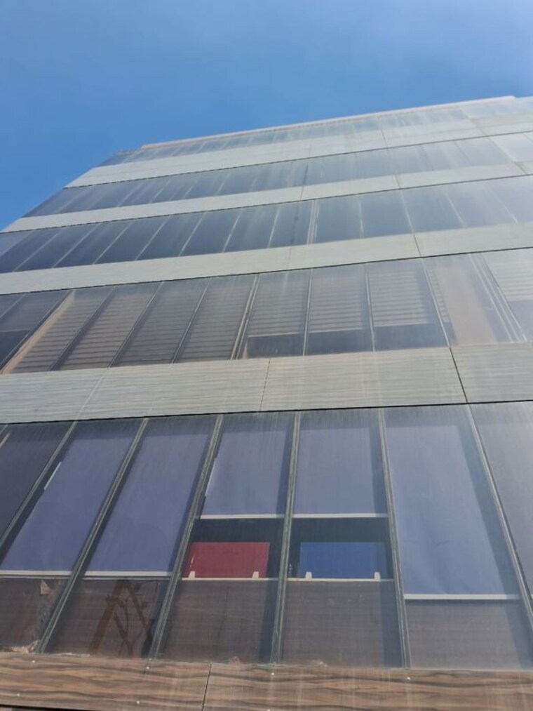 Exterior View, sector 6 Commercial Office Space 700 Sq.Ft. In Sector 6 Noida 10038927