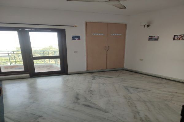 2 BHK + Pooja Room Apartment For Rent in RPS Green Valley