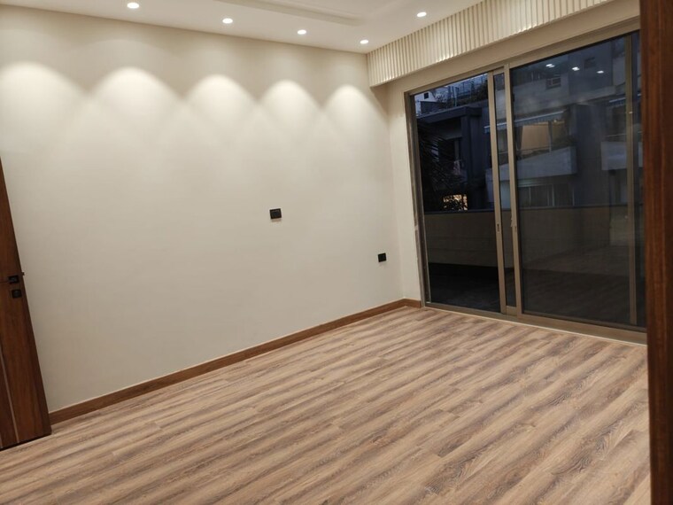 Room, greater kailash ii 4 Bedroom 2700 Sq.Ft. Builder Floor In Greater Kailash ii Delhi 10039006