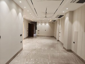 Building Lobby in 4 BHK Builder Floor at Greater Kailash ii – for Rent