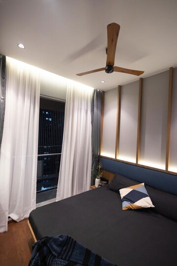 Bedroom in 2 BHK Apartment at Vashi Plaza, Vashi Sector 17 – for Sale