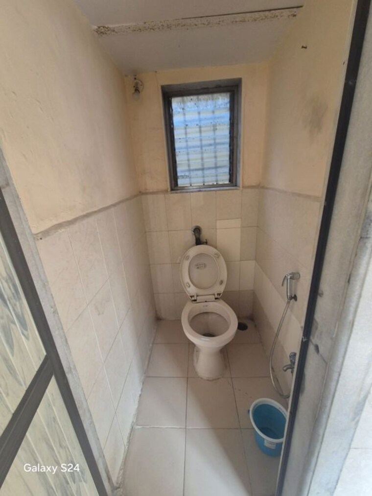 Bathroom, shree-ganesha-chs 2 Bedroom 1000 Sq.Ft. Apartment In Kopar Khairane Navi Mumbai 10039247