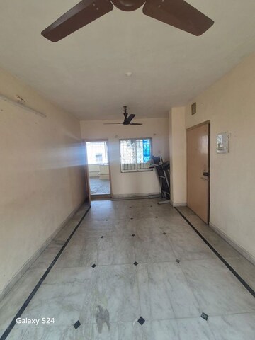 Room in 2 BHK Apartment at Shree Ganesha CHS, Kopar Khairane – for Rent