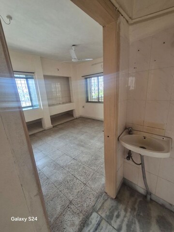 Bathroom in 2 BHK Apartment at Shree Ganesha CHS, Kopar Khairane – for Rent