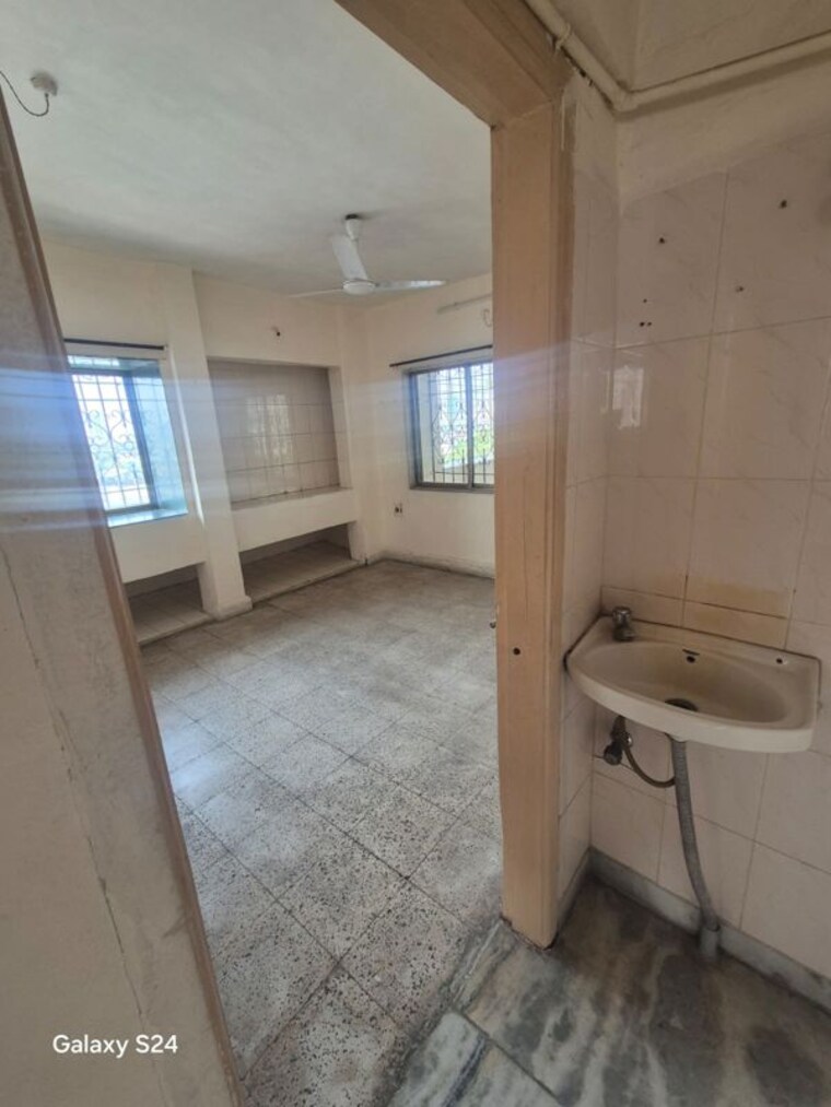 Bathroom, shree-ganesha-chs 2 Bedroom 1000 Sq.Ft. Apartment In Kopar Khairane Navi Mumbai 10039247
