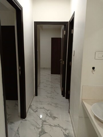  3 BHK Apartment at Raheja Ridgewood, Goregaon East – for Sale