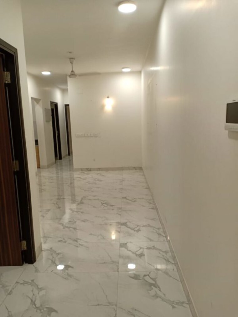 undefined, raheja-ridgewood 3 Bedroom 1075 Sq.Ft. Apartment In Goregaon East Mumbai 10039250