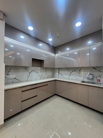 Kitchen in 4 BHK Builder Floor at Palm Residency Chhatarpur, Chattarpur – for Sale