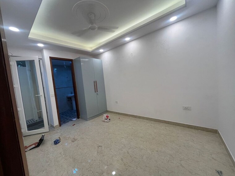 Room, palm-residency-chhatarpur 4 Bedroom 165 Sq.Yd. Builder Floor In Chattarpur Delhi 10039266