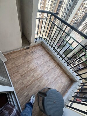 Balcony in 2 BHK Apartment at Amrapali Golf Homes, Haibatpur – for Rent