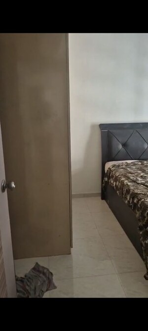 Bedroom in 2 BHK Apartment at Pallavi Chhaya CHS, Chembur – for Rent