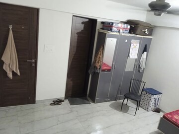 Master Bedroom in 3 BHK Apartment at Shubh Gateway, Viman Nagar – for Sale