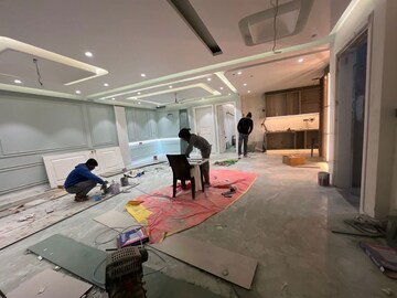 Parking in 4 BHK Builder Floor at Palm Residency Chhatarpur, Chattarpur – for Sale