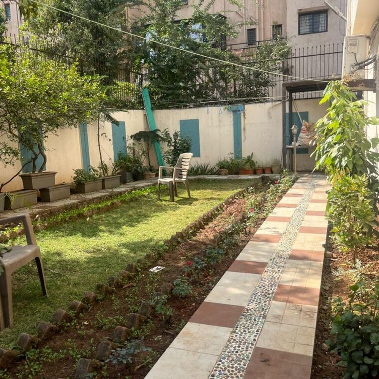 Garden, ambegaon budruk 4 Bedroom 2400 Sq.Ft. Villa In Ambegaon Budruk Pune 10039603