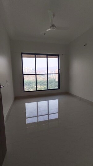 Room in 1 BHK Apartment at K Raheja Raheja Residency, Malad East – for Rent