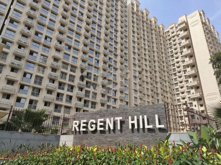 Exterior View, hiranandani-regent-hill 1 Bedroom 380 Sq.Ft. Apartment In Powai Mumbai 10039598