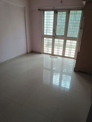 Room in 2 BHK Apartment at Vallabh Nagar – for Rent