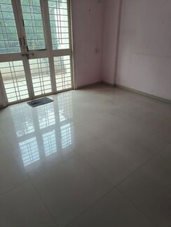 2 BHK + Extra Room Apartment For Rent in Vallabh Nagar
