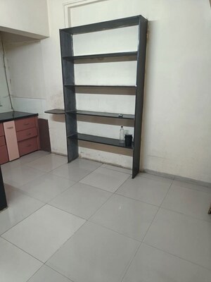 Room in 2 BHK Apartment at Vallabh Nagar – for Rent