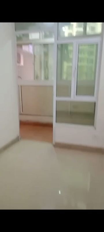 Room in 2.5 BHK Apartment at Bulland Elevates, Sector 16c Greater Noida – for Rent