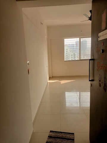 Room in 2 BHK Apartment at Utsav 51 Balewadi Residences, Balewadi – for Rent