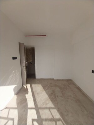 Room in 1 BHK Apartment at Divya Darpan, Jogeshwari East – for Sale