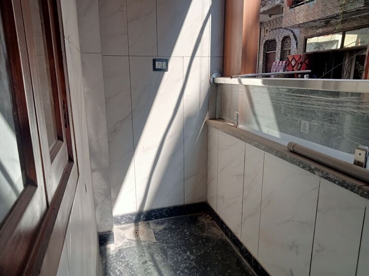 Balcony, mahavir enclave 1 3 Bedroom 900 Sq.Ft. Builder Floor In Mahavir Enclave 1 Delhi 10039777