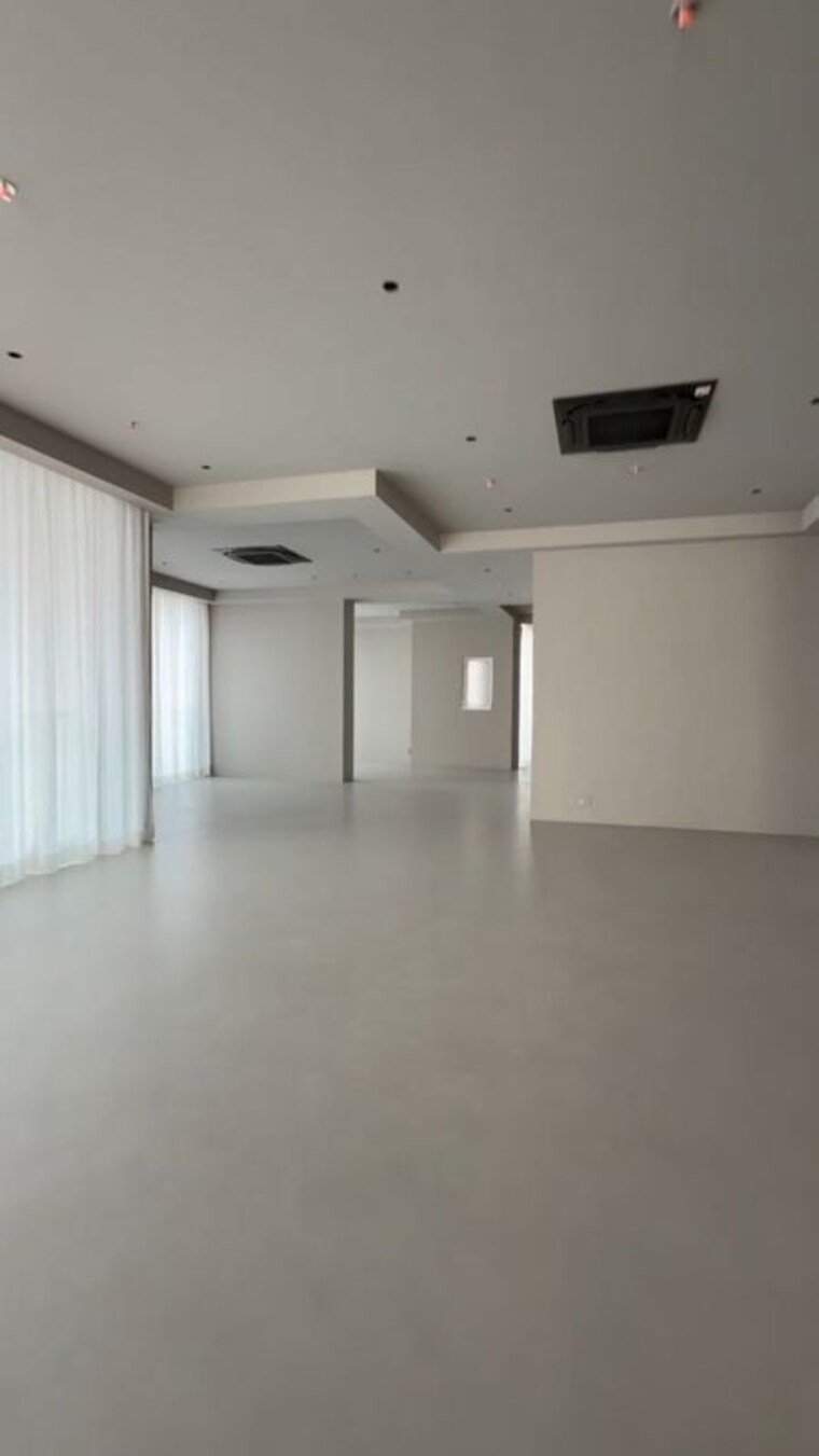 Room, rustomjee-seasons 6 Bedroom 4750 Sq.Ft. Penthouse In Bandra East Mumbai 10039713