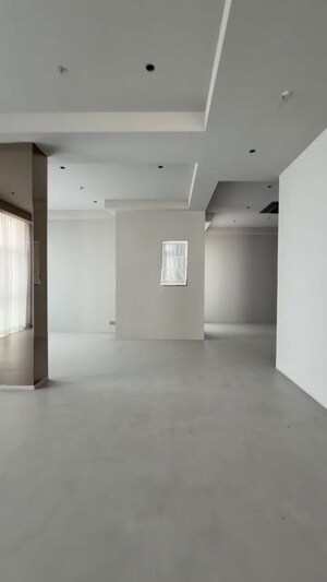 Room in 6 BHK Penthouse at Rustomjee Seasons, Bandra East – for Sale