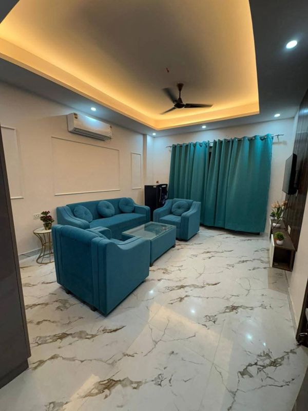 1 BHK Builder Floor For Rent in Saket