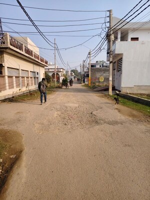  Plot – Exterior View View at Jankipuram - for Sale